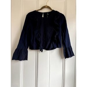 Forever 21 Lace Crop Flutter Sleeve Top Medium